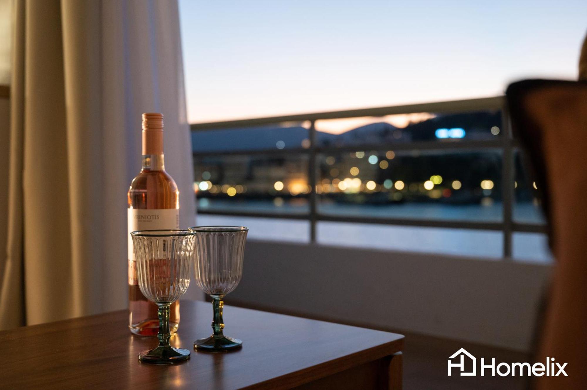 Amaya - Sea View Suites Chalkís Eksteriør billede